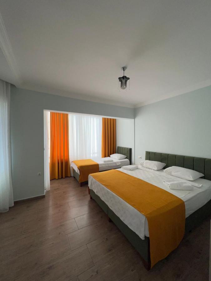Queen Hotell 2*